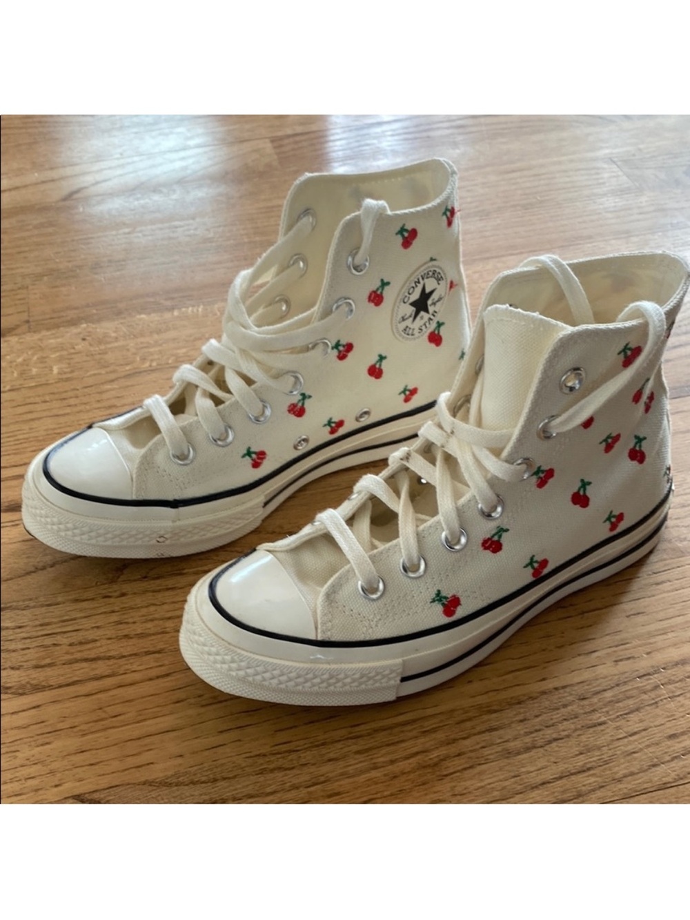 Converse Cream High Top Sneakers with Red Cherry Embroidery chuck 70’s 5.5